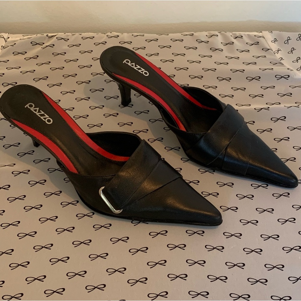 Pazzo Black Leather Kitten Heel Mules - Picture 5 of 11